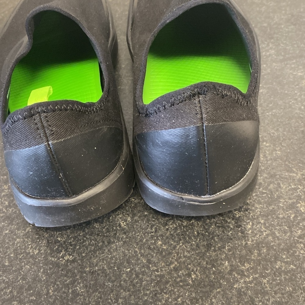 MEN'S OOMG EEZEE LOW SHOE - BLACK 42.5 - Picture 3 of 5